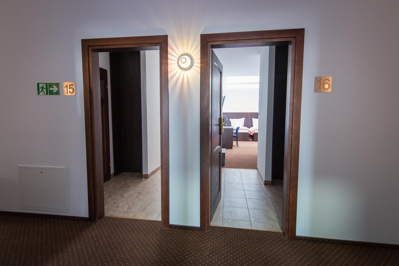 First Hotel ทเชฟ ภายนอก รูปภาพ